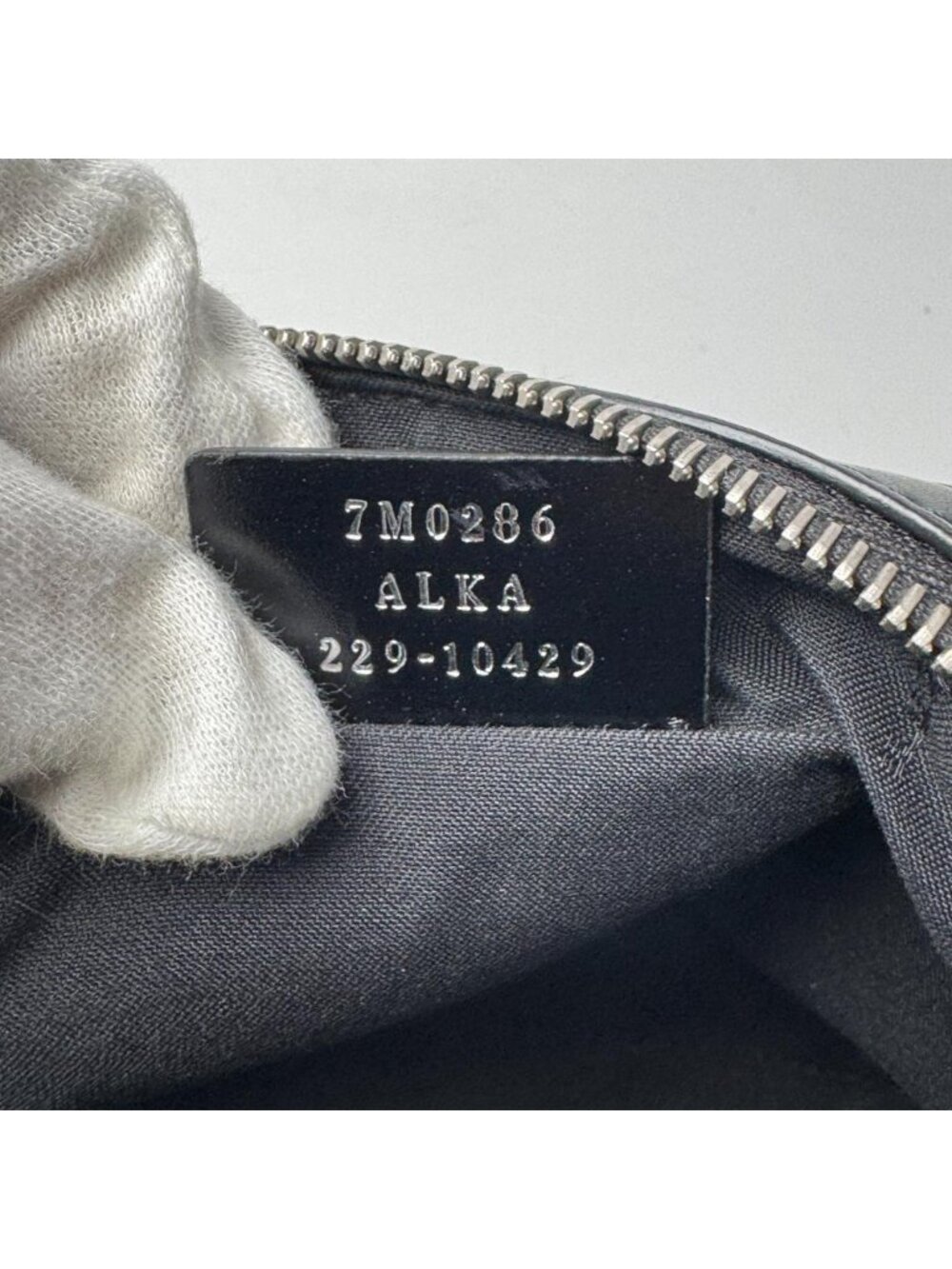 Fendi Diagonal Camera - Picture 10 of 16